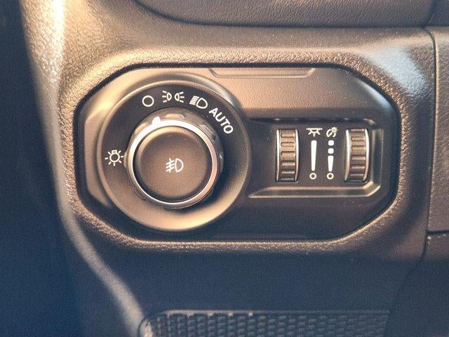 2018 Jeep Wrangler Unlimited Sahara 4x4