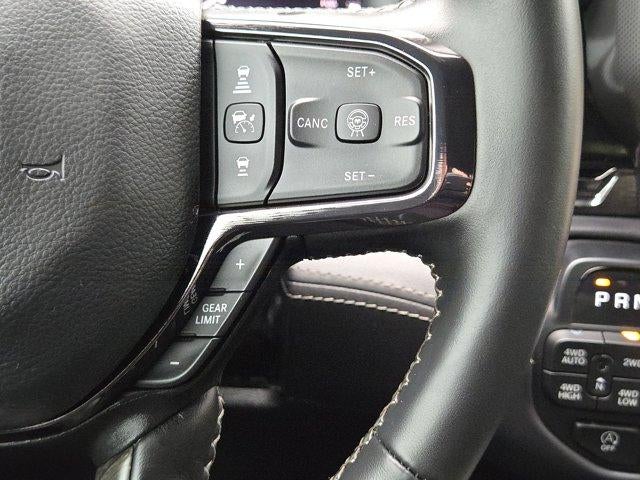 2025 RAM 1500 Limited Crew Cab 4x4 5'7" Box