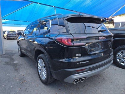2024 GMC Acadia Elevation