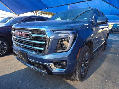2025 GMC Yukon Elevation