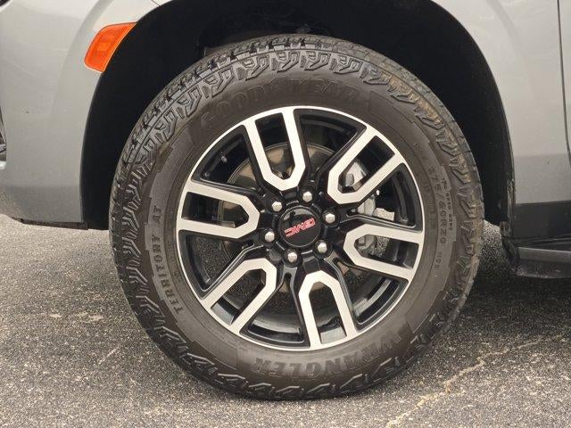 2024 GMC Yukon XL AT4
