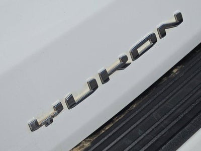 2023 GMC Yukon XL AT4