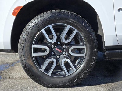 2023 GMC Yukon XL AT4