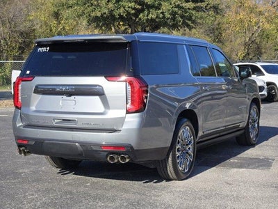 2023 GMC Yukon XL Denali Ultimate