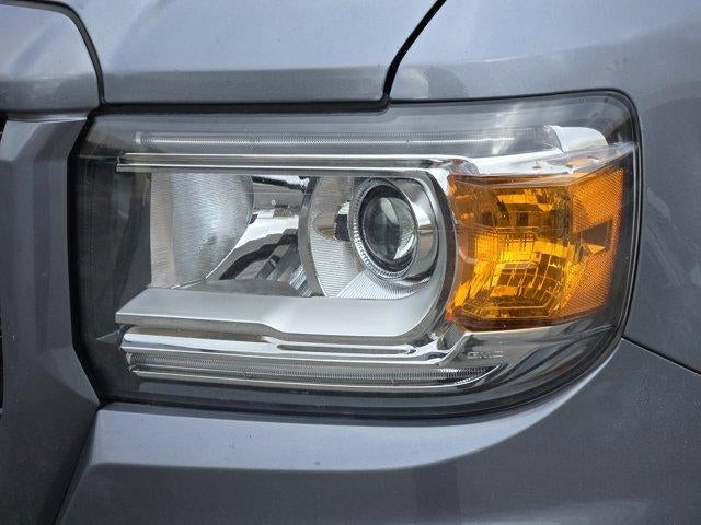 2021 GMC Canyon Elevation Standard