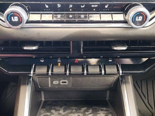 2024 GMC Canyon Elevation