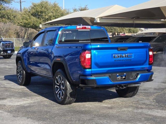 2023 GMC Canyon AT4