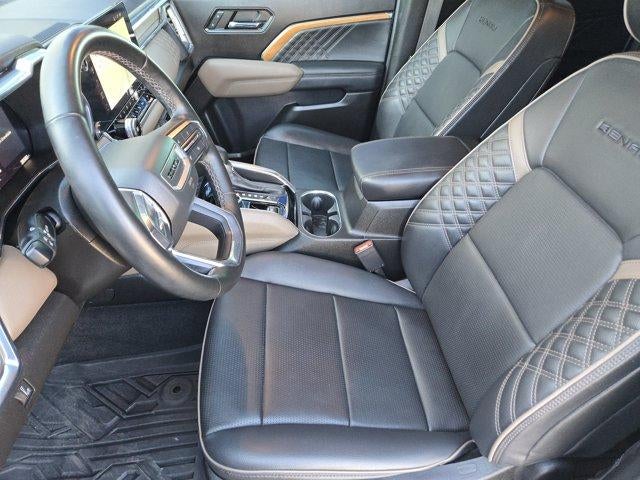 2023 GMC Canyon Denali