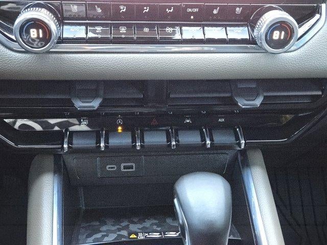 2023 GMC Canyon Denali