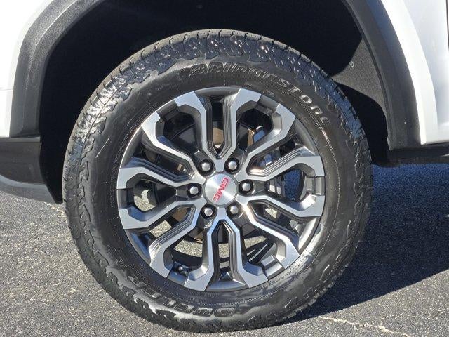 2024 GMC Canyon Denali