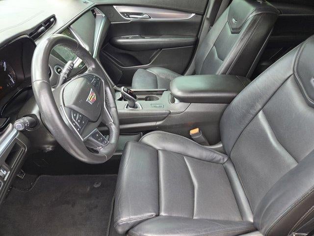 2017 Cadillac XT5 Luxury FWD
