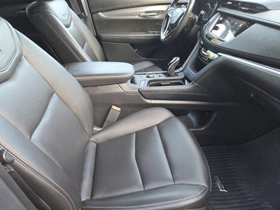 2022 Cadillac XT6 Luxury