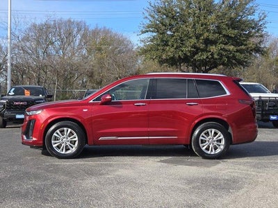 2022 Cadillac XT6 Luxury