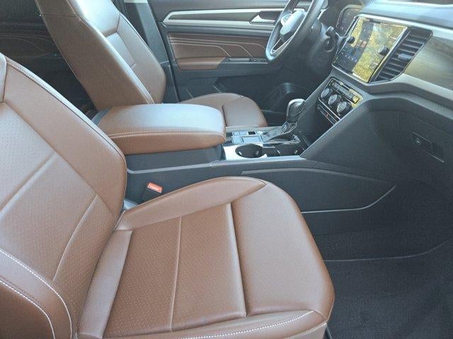 2023 Volkswagen Atlas 2.0T SE w/Technology