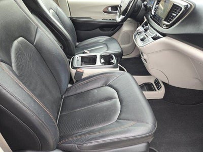 2019 Chrysler Pacifica Touring L Plus