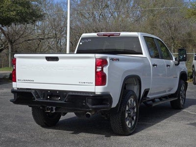 2024 Chevrolet Silverado 2500 HD Custom