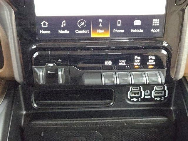 2024 RAM 2500 Limited Longhorn Crew Cab 4x4 8' Box