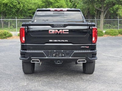 2025 GMC Sierra 1500 AT4