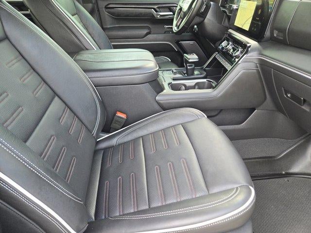 2025 GMC Sierra 1500 AT4X