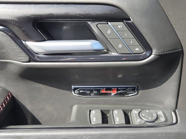 2025 GMC Sierra 1500 AT4X
