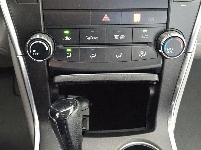 2016 Toyota Camry XSE