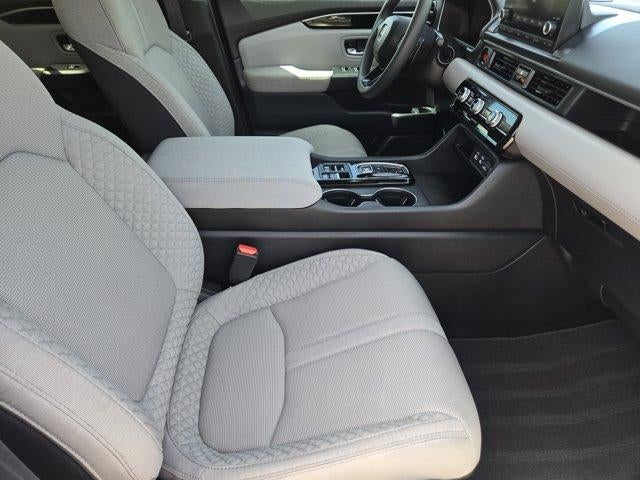 2023 Honda Pilot LX