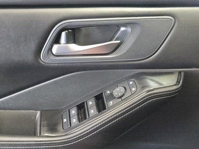 2024 Nissan Rogue SV FWD