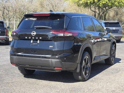 2024 Nissan Rogue SV FWD