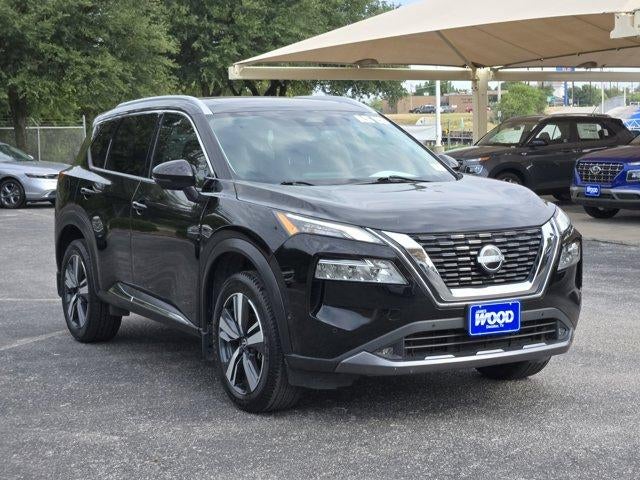 2022 Nissan Rogue SL