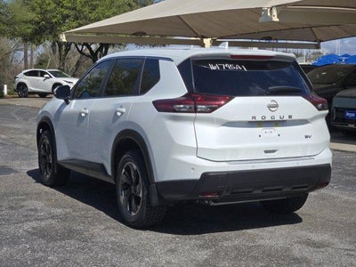 2024 Nissan Rogue SV FWD