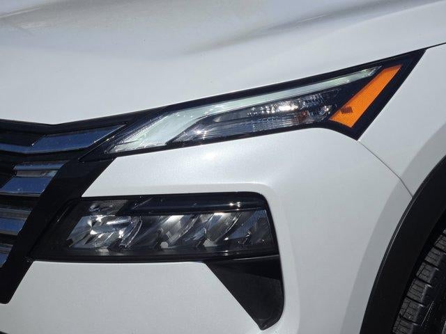 2024 Nissan Rogue SV FWD