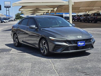 2025 Hyundai Elantra Hybrid Limited