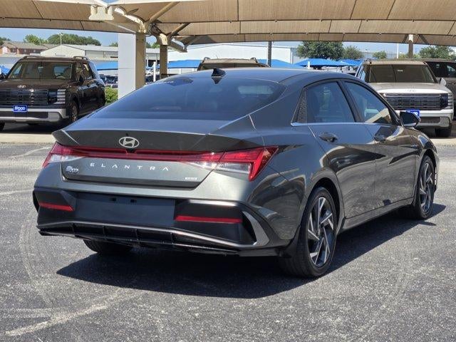 2025 Hyundai Elantra Hybrid Limited