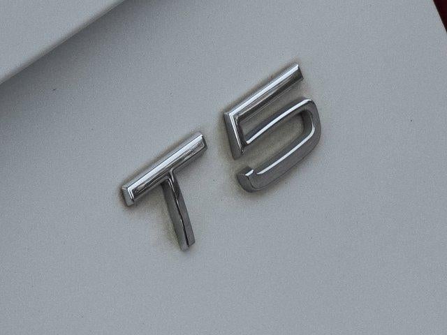 2018 Volvo XC90 Momentum