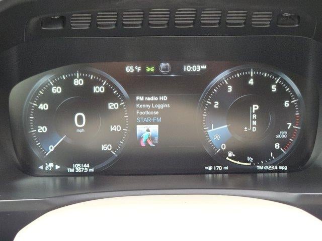 2018 Volvo XC90 Momentum