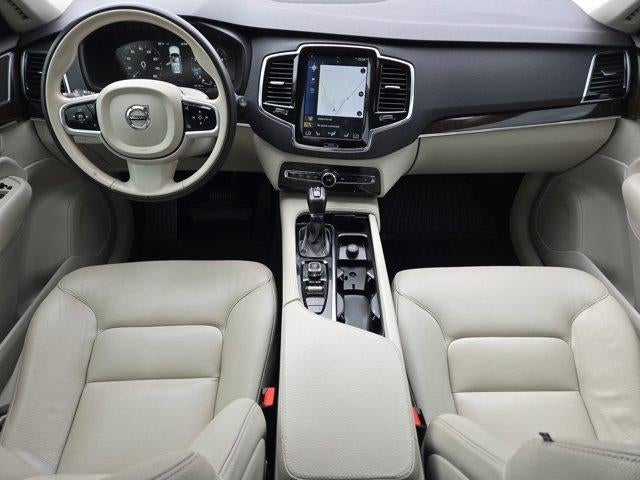2018 Volvo XC90 Momentum