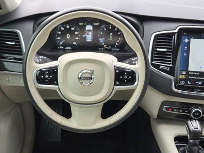 2018 Volvo XC90 Momentum