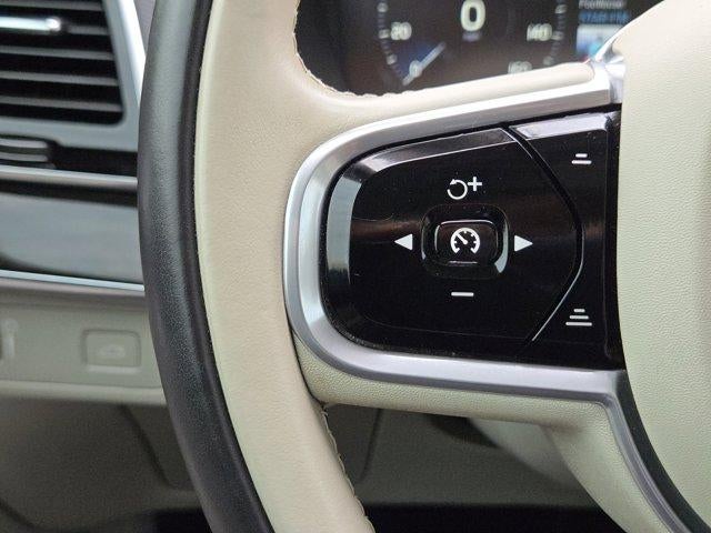 2018 Volvo XC90 Momentum