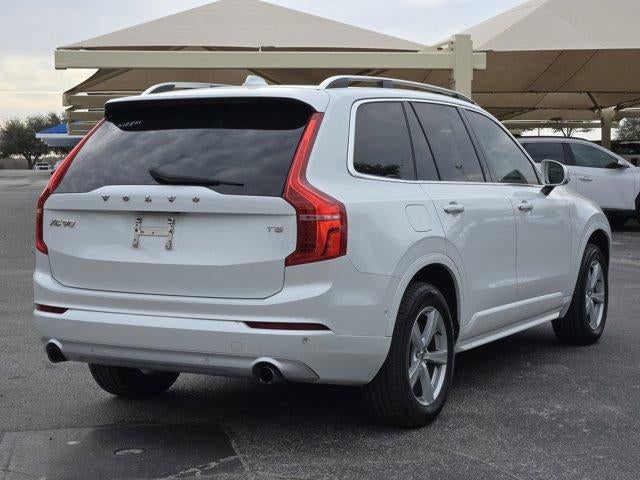 2018 Volvo XC90 Momentum