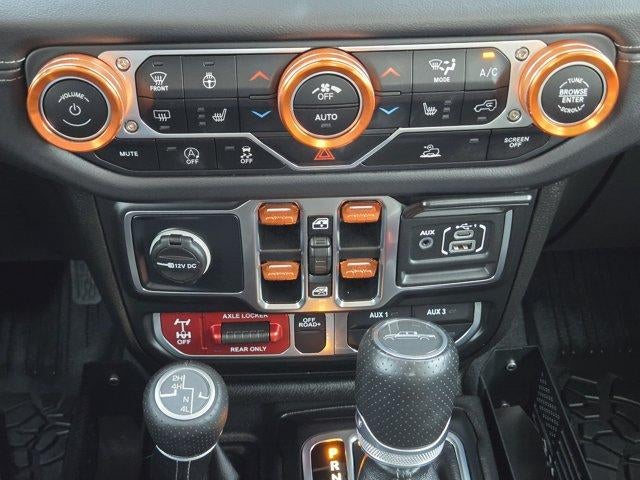 2025 Jeep Gladiator Mojave 4x4