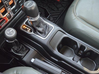 2025 Jeep Gladiator Mojave 4x4