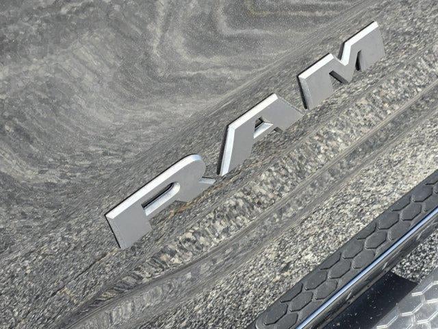 2026 RAM 1500 Lone Star Crew Cab 4x4 5'7" Box