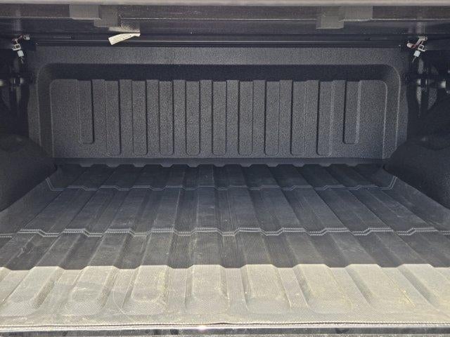 2026 RAM 1500 Lone Star Crew Cab 4x4 5'7" Box
