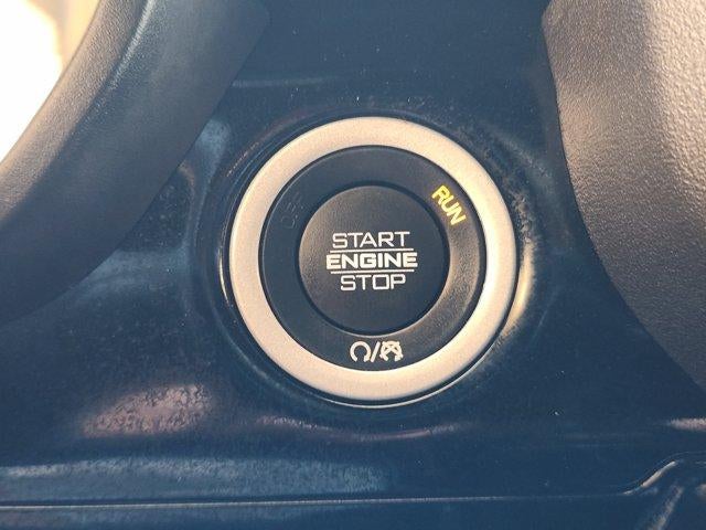 2025 RAM 1500 Laramie Crew Cab 4x4 5'7" Box