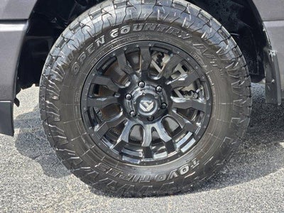 2023 RAM 1500 Laramie Crew Cab 4x4 5'7" Box