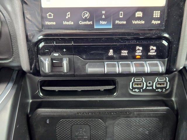 2023 RAM 1500 Laramie Crew Cab 4x4 5'7" Box