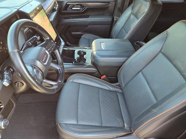 2025 GMC Yukon XL AT4