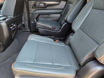 2025 GMC Yukon XL AT4
