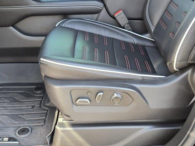 2025 GMC Yukon AT4 Ultimate