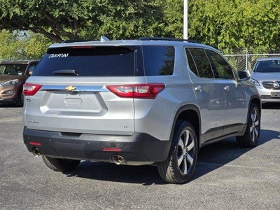 2021 Chevrolet Traverse LT Leather